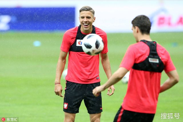 场里程碑 场里程碑