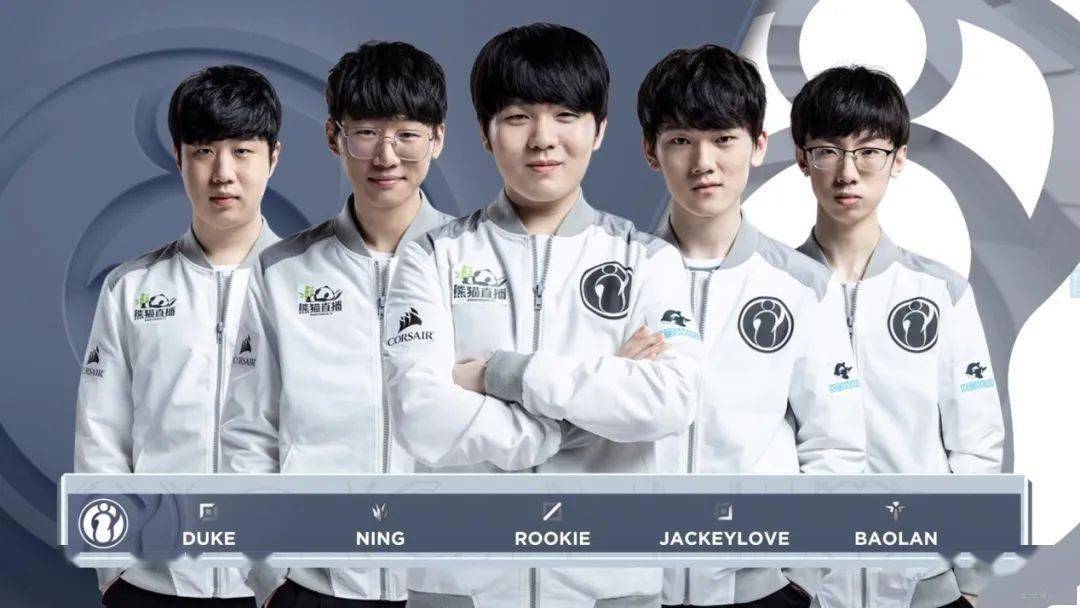 在谈到球队 在谈到球队