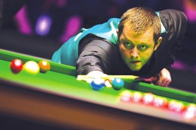 纷纷称他为 纷纷称他为