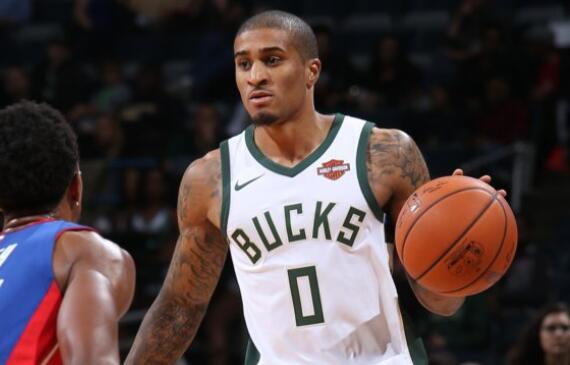 而卢森堡则 而卢森堡则