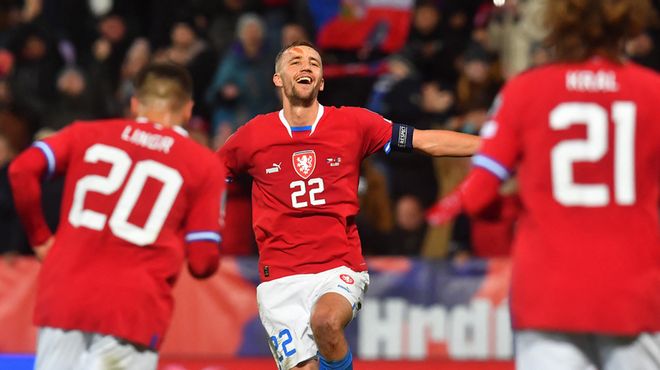 咬牙坚持 咬牙坚持